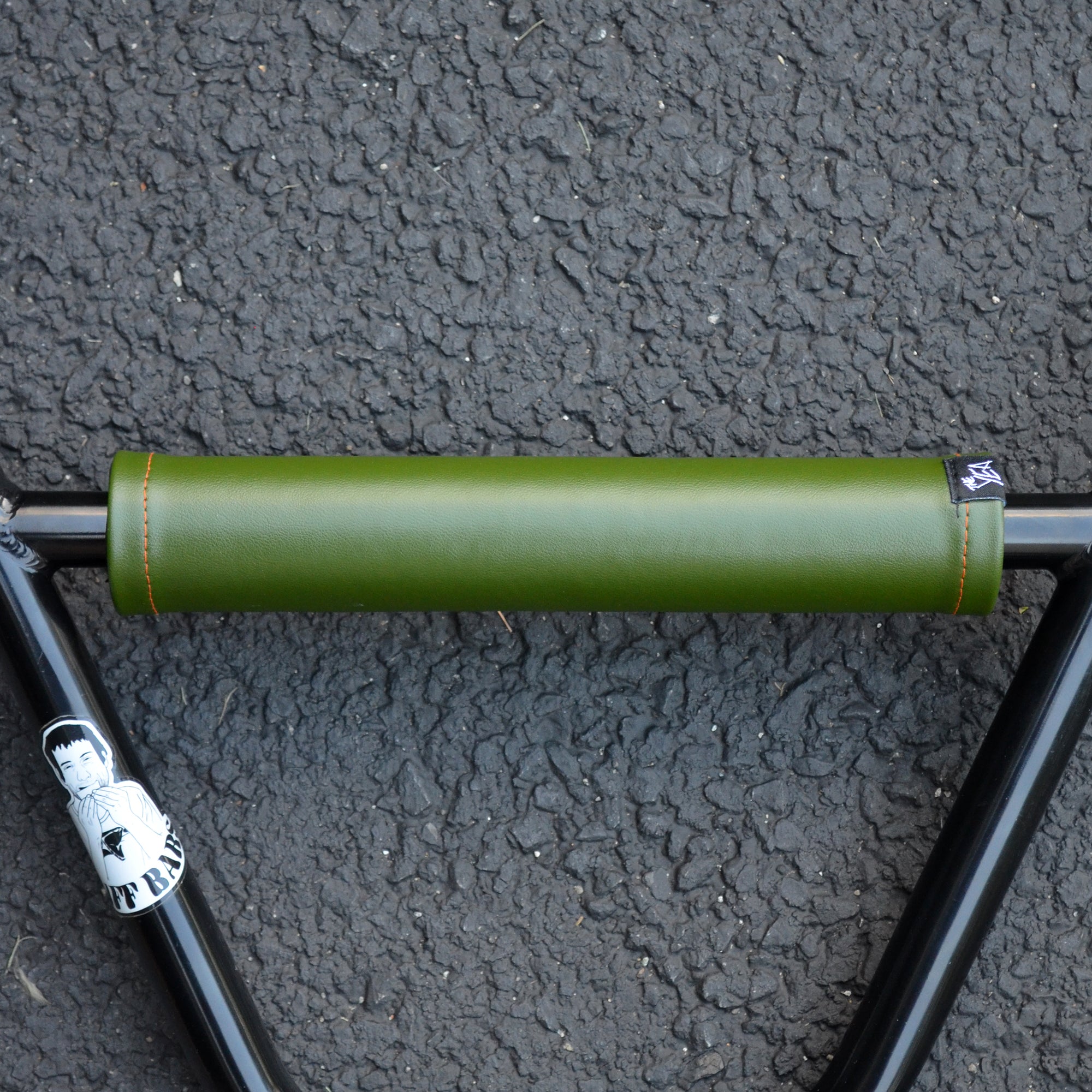 Cactus Green Leather CROSSBAR PAD