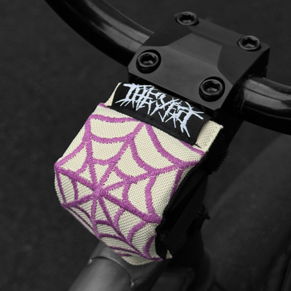 grape on off-white Spiderweb STEMBUDDY™