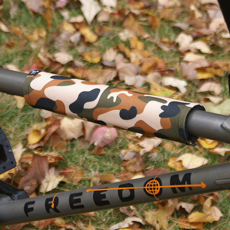 LAND CAMO TOP TUBE PAD
